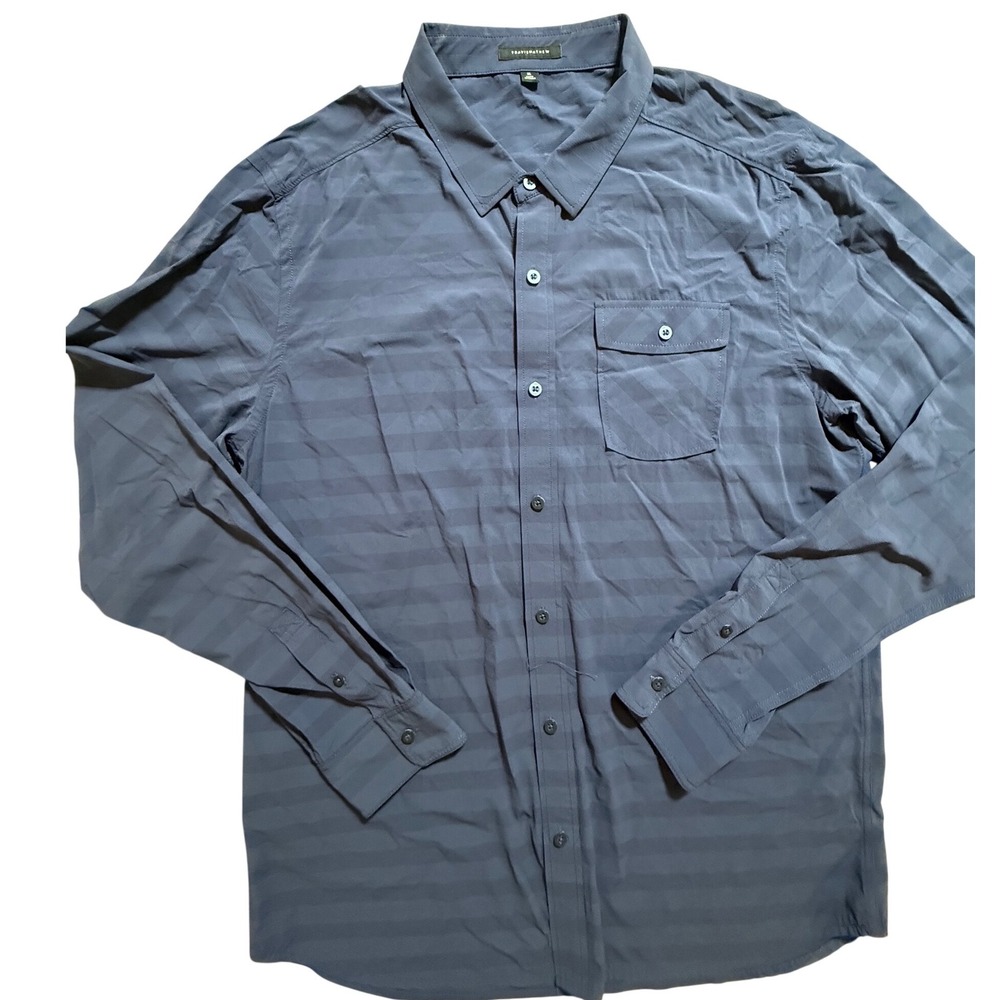 Travis Mathew Button Up Long Shirt XL Blue Striped Lightweight Breathable Casual